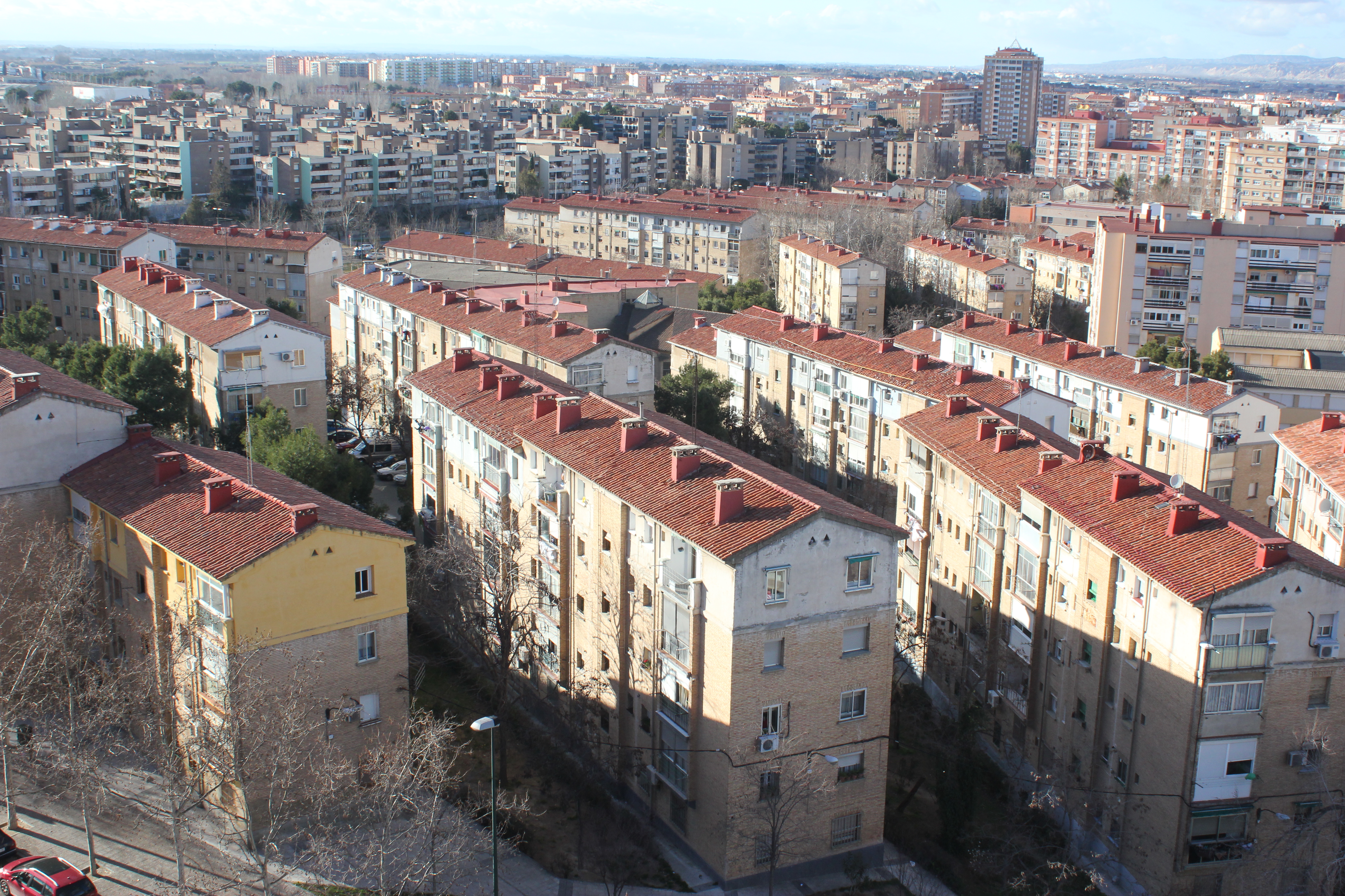 EcoREGEN: Integrated Design Protocol for the Refurbishment of Social Housing and Urban Regeneration (BIA2013-44001-R)